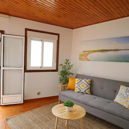 Holiday home Yourhouse Casas De Valeria Allariz